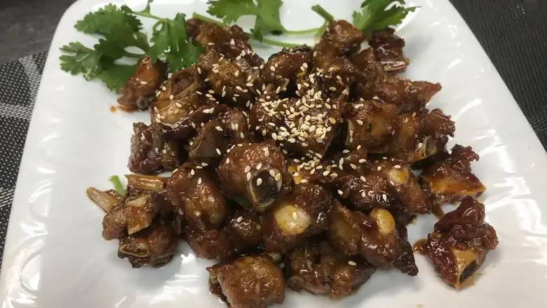 196. Honey BBQ Spare Ribs 蜜汁排骨